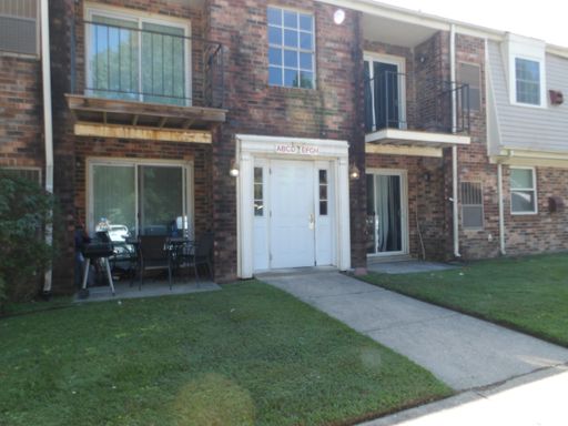 Colonial Heights – photo 1