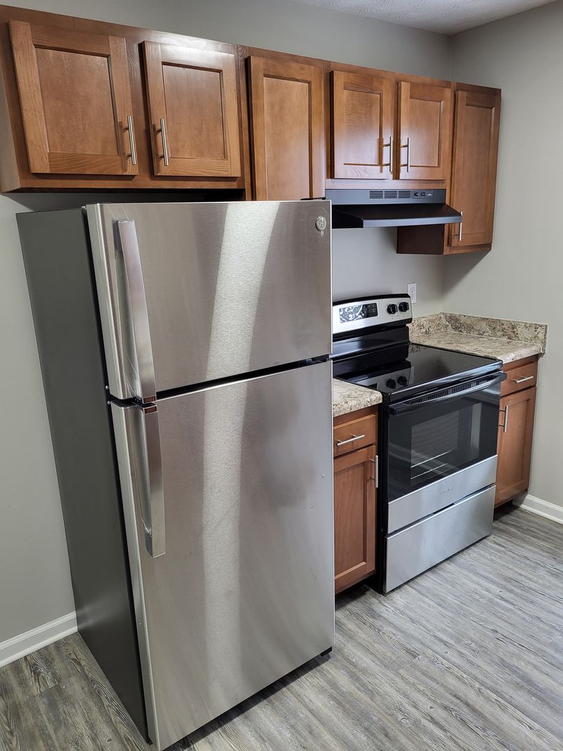 Richmond Apartment: 205 Keystone Drive