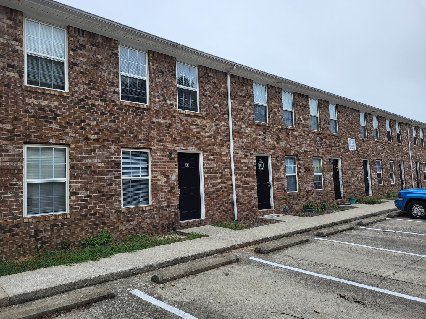 Berea Apartment: 1007 Brooklyn Boulevard