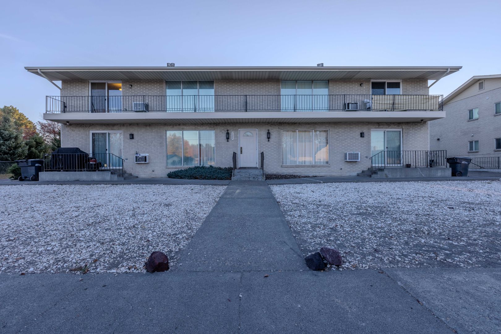 Idaho Falls Apartment: 724 Saturn Ave #5-8