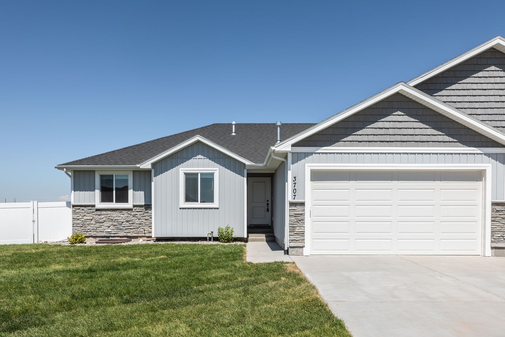 Idaho Falls House: 3707 Razor Circle