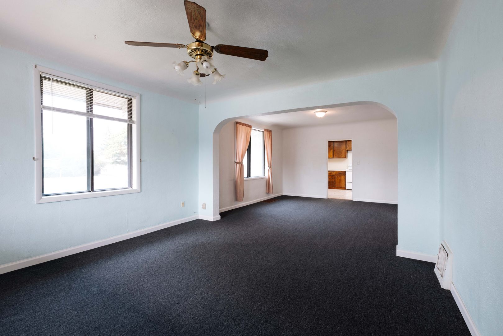 Rexburg Apartment: 7 N 5th W