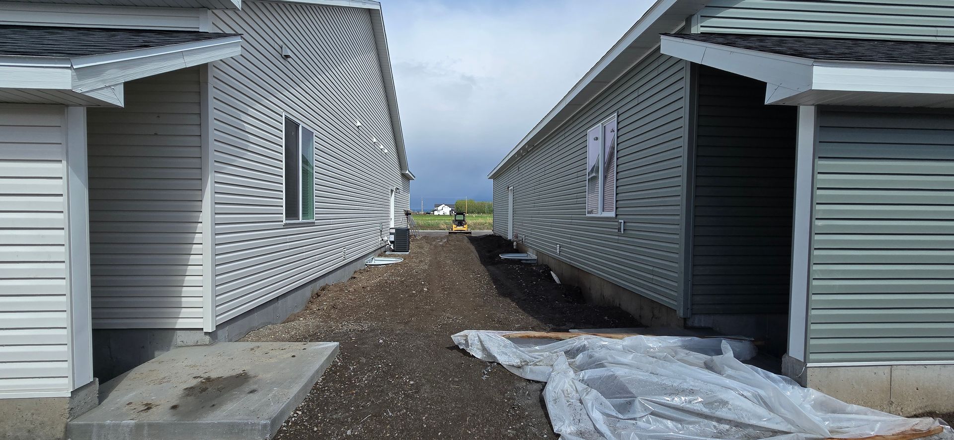 Sugar City Apartment: 532 Austin Drive