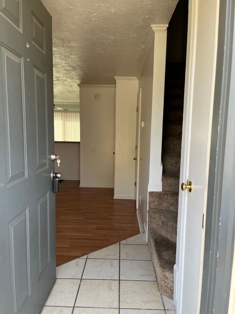 Briarwood Place Apartments