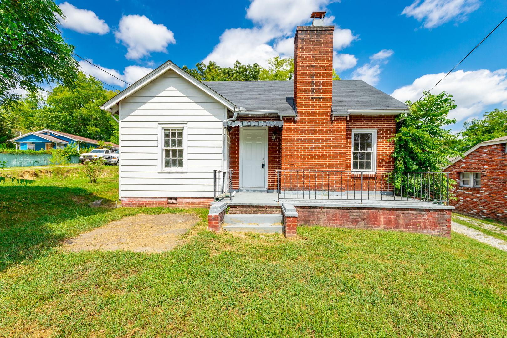 Chattanooga House: 3609 Ridgeside Road