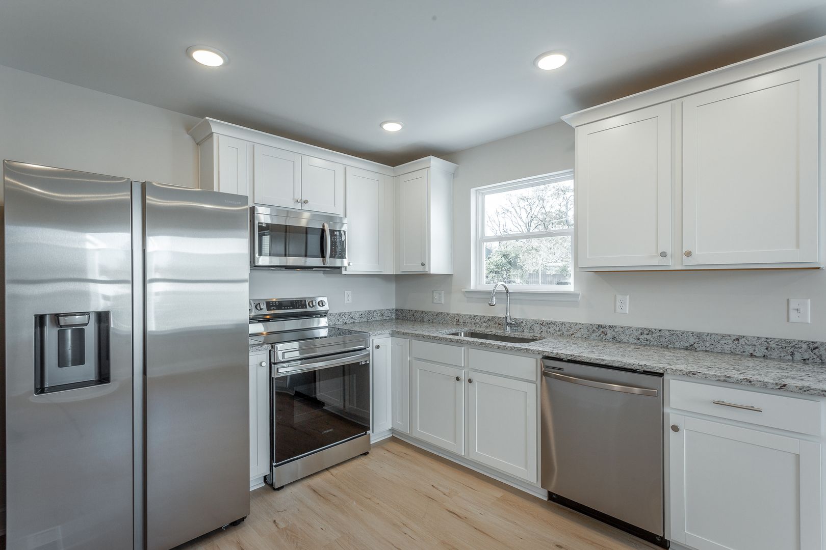 Chattanooga House: 2406 E 19th St