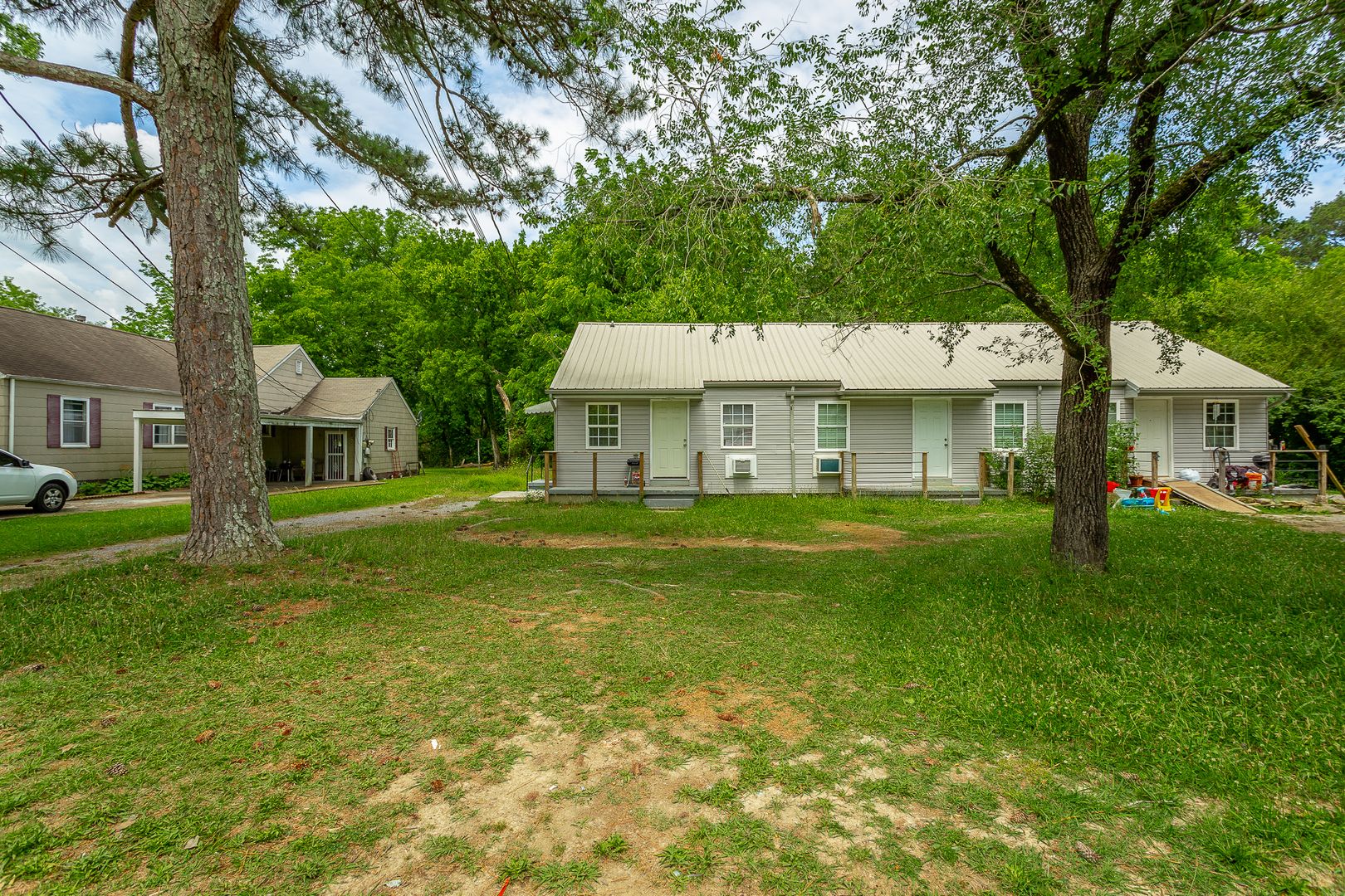 Chattanooga Apartment: 207 Laws Ave