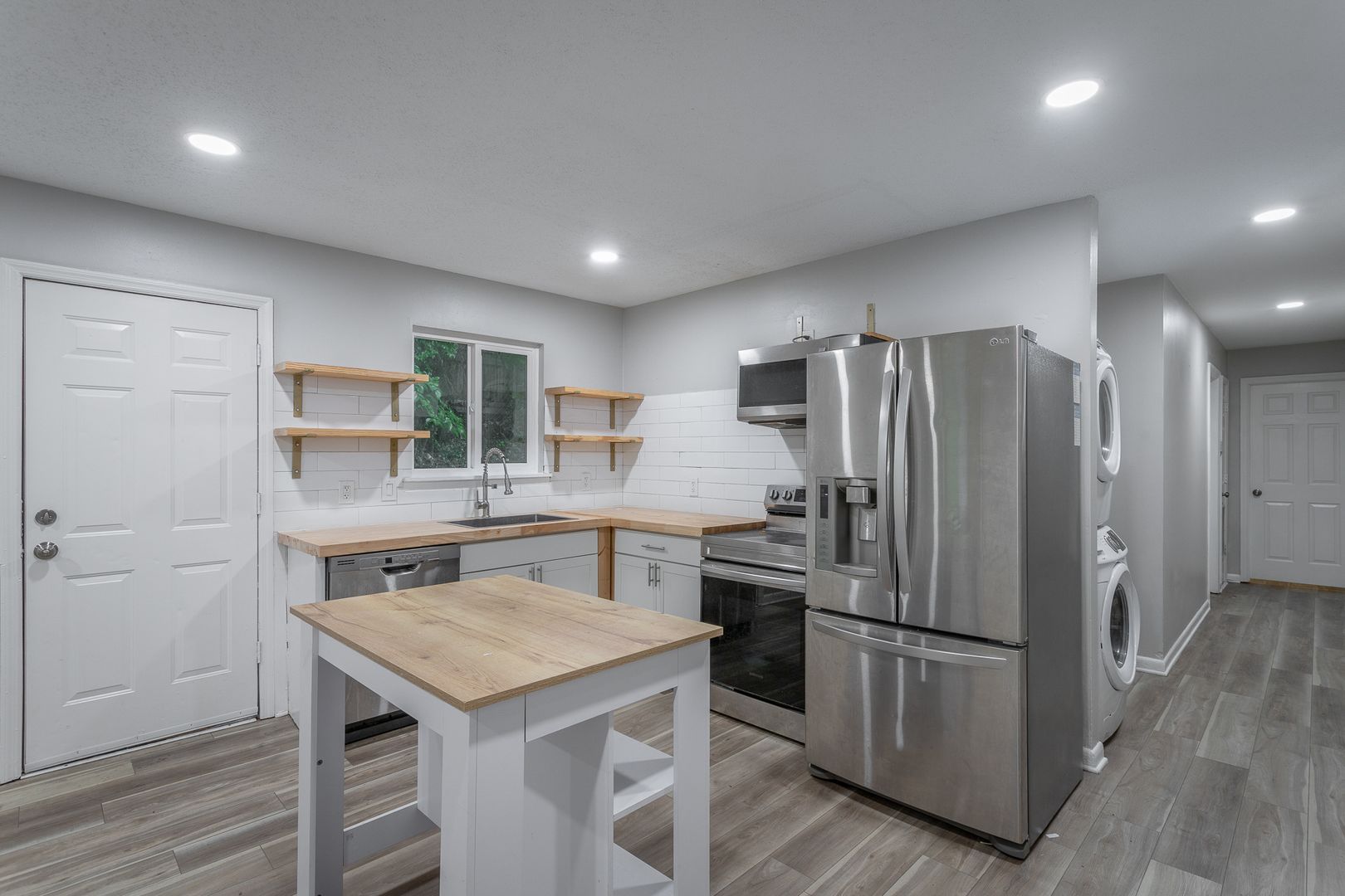 Chattanooga Apartment: 392-394 Booth Rd