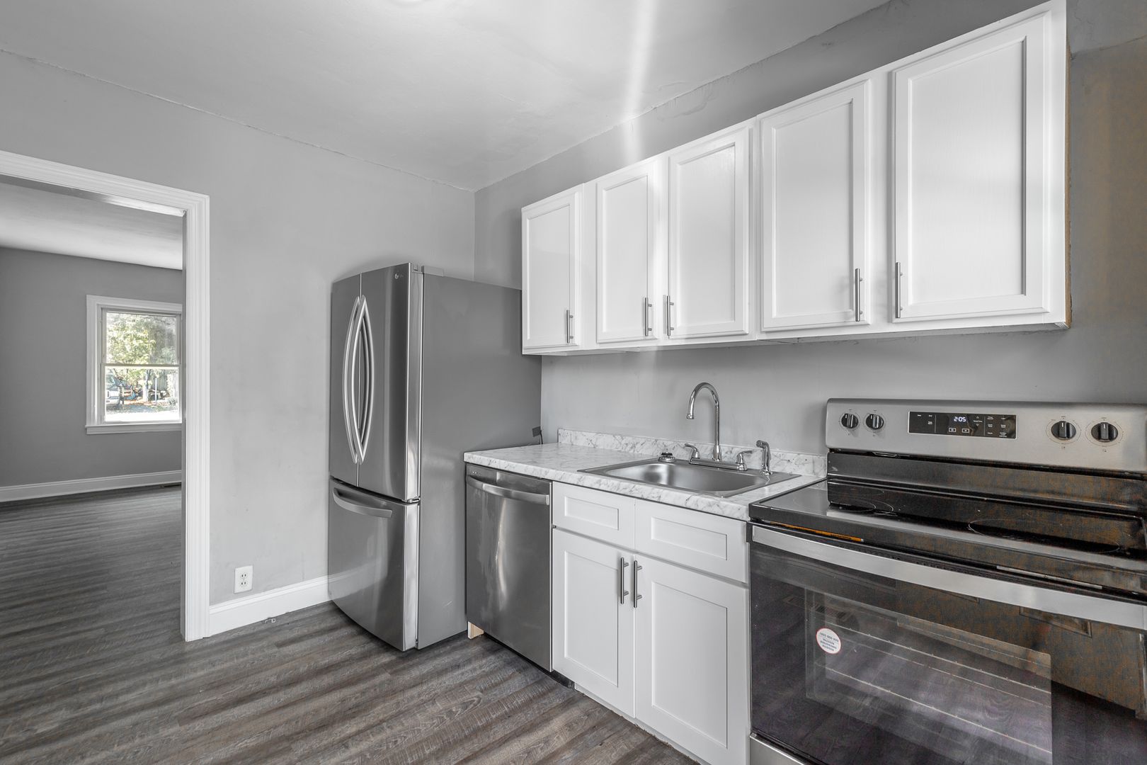 Chattanooga Apartment: 5109-5111 Sunbeam Ave