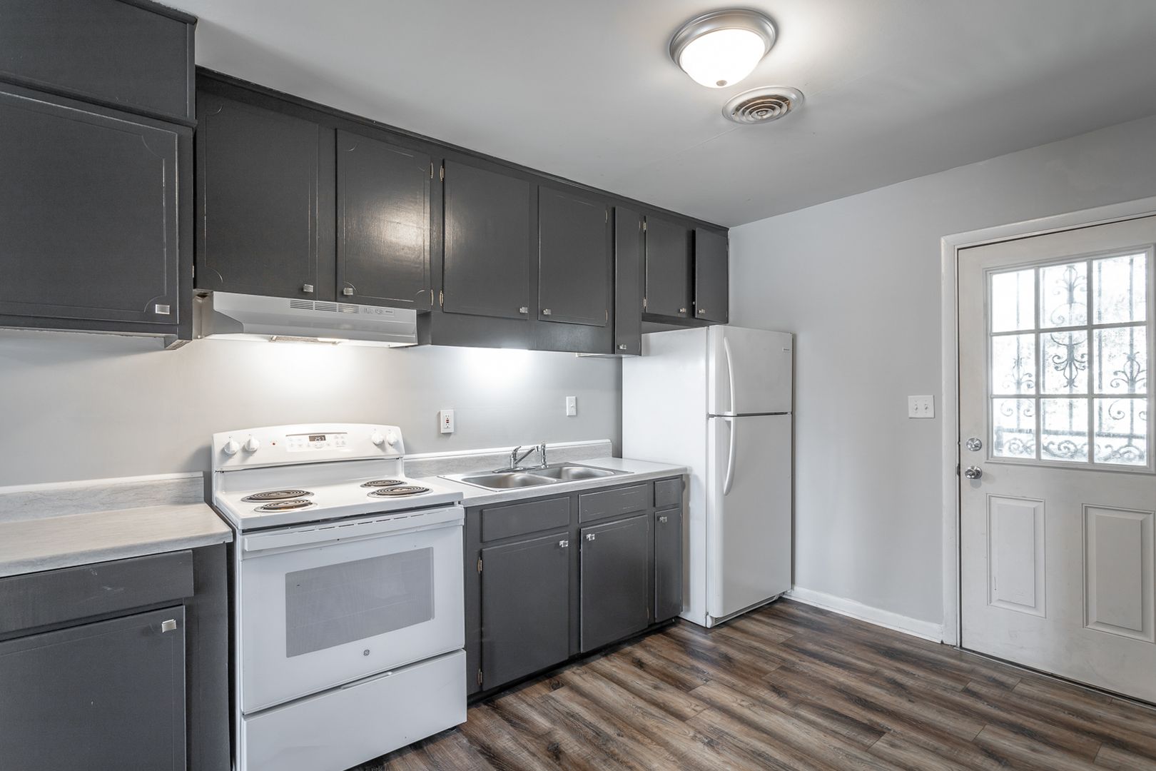 Chattanooga Apartment: 4711 Murray Lake Ln