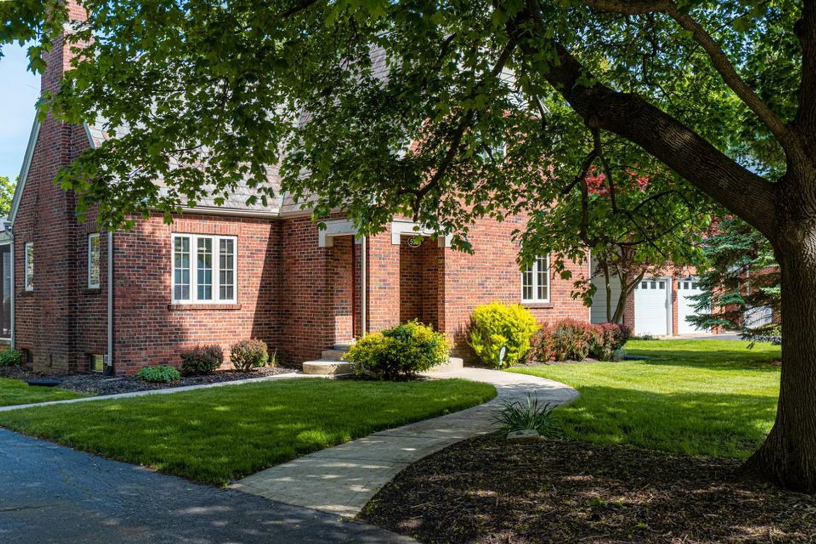 Large 4 bedroom Home for Rent 