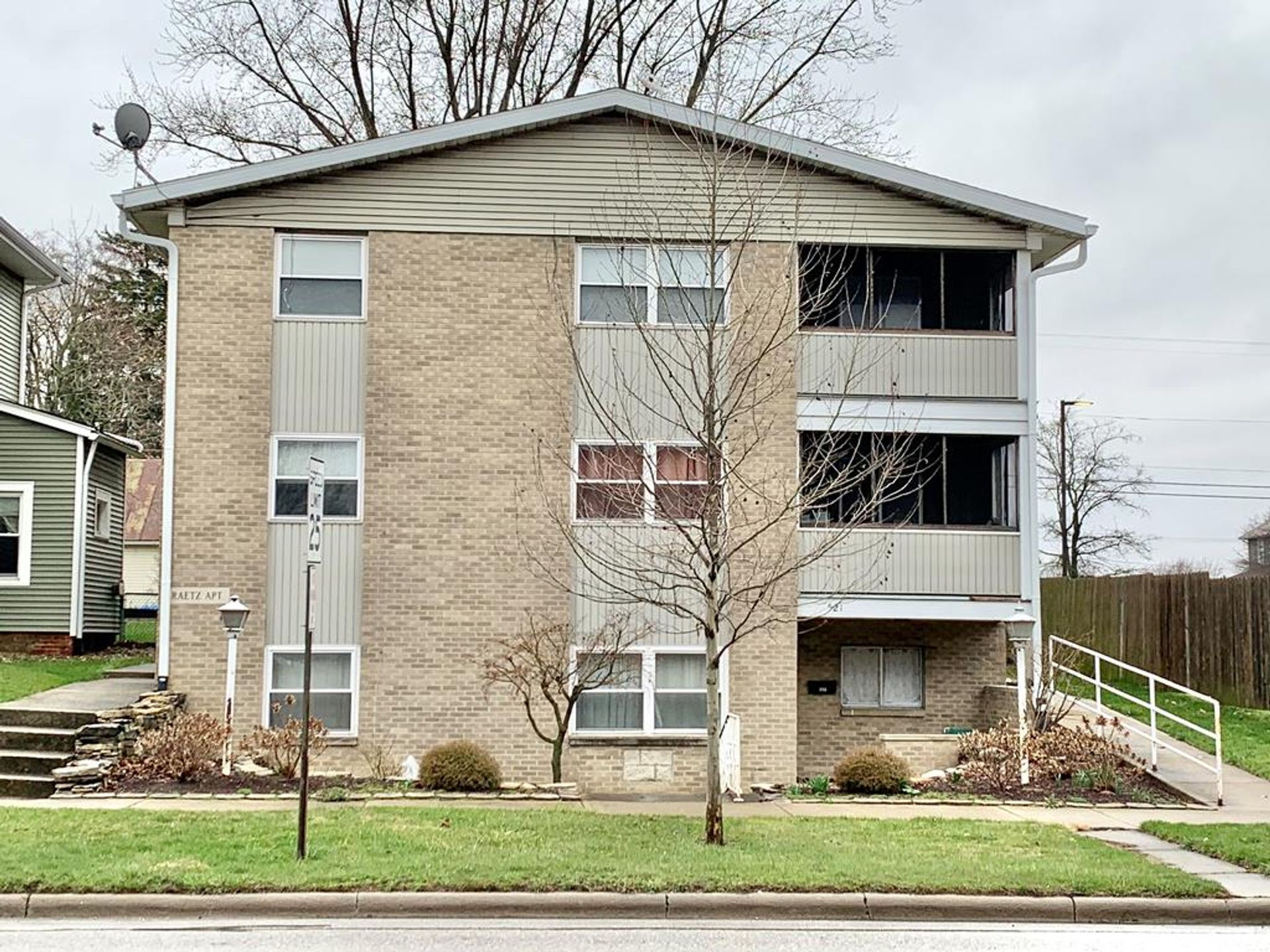 Bucyrus Apartment: 523 South Sandusky Street