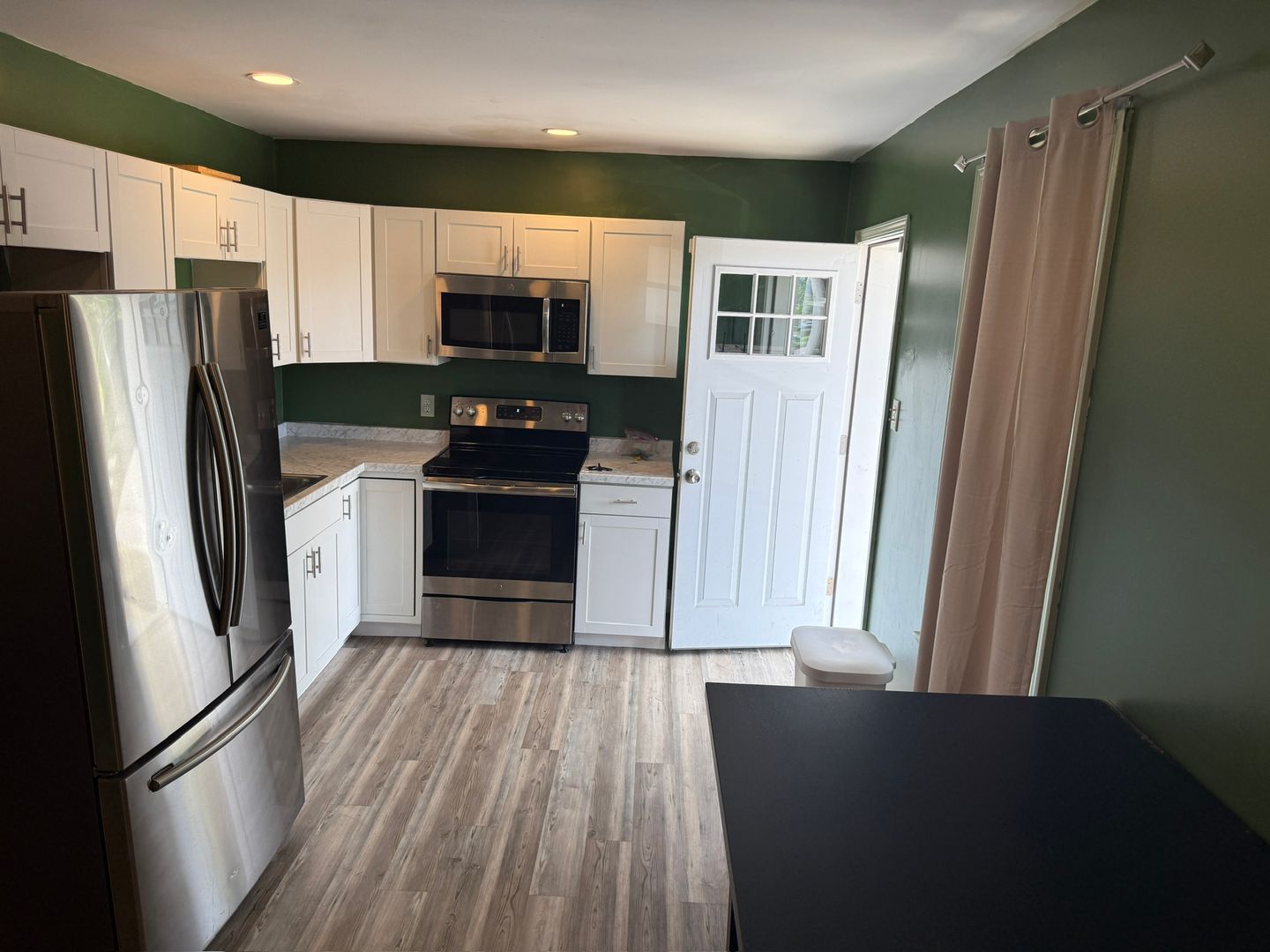 Bridgeville Apartment: 347 Prestley Rd.