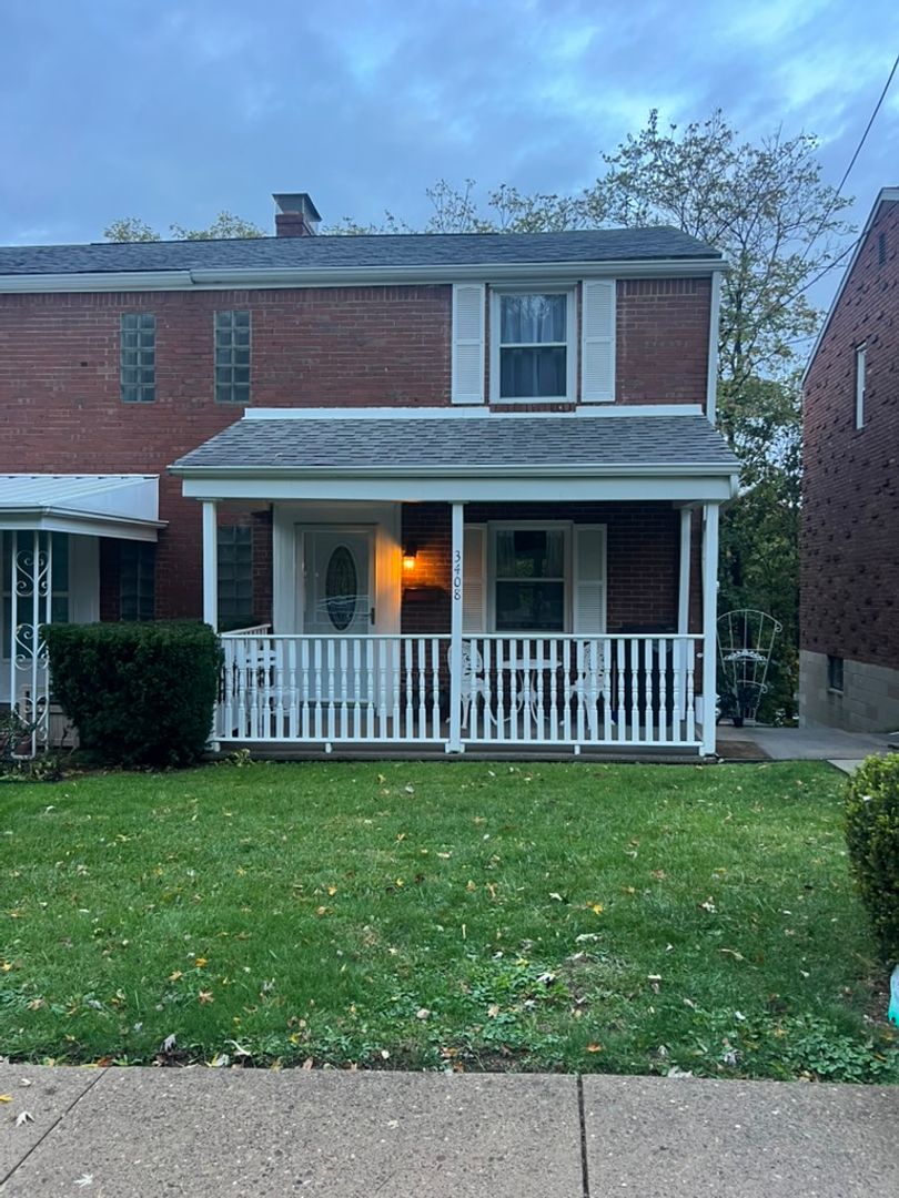 Pittsburgh House: 3410 Kaufmann Ave.