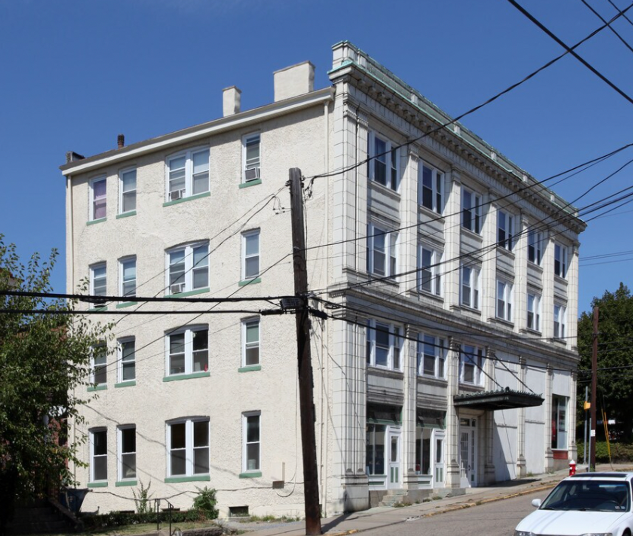 Pittsburgh Apartment: 6 S Fremont Ave