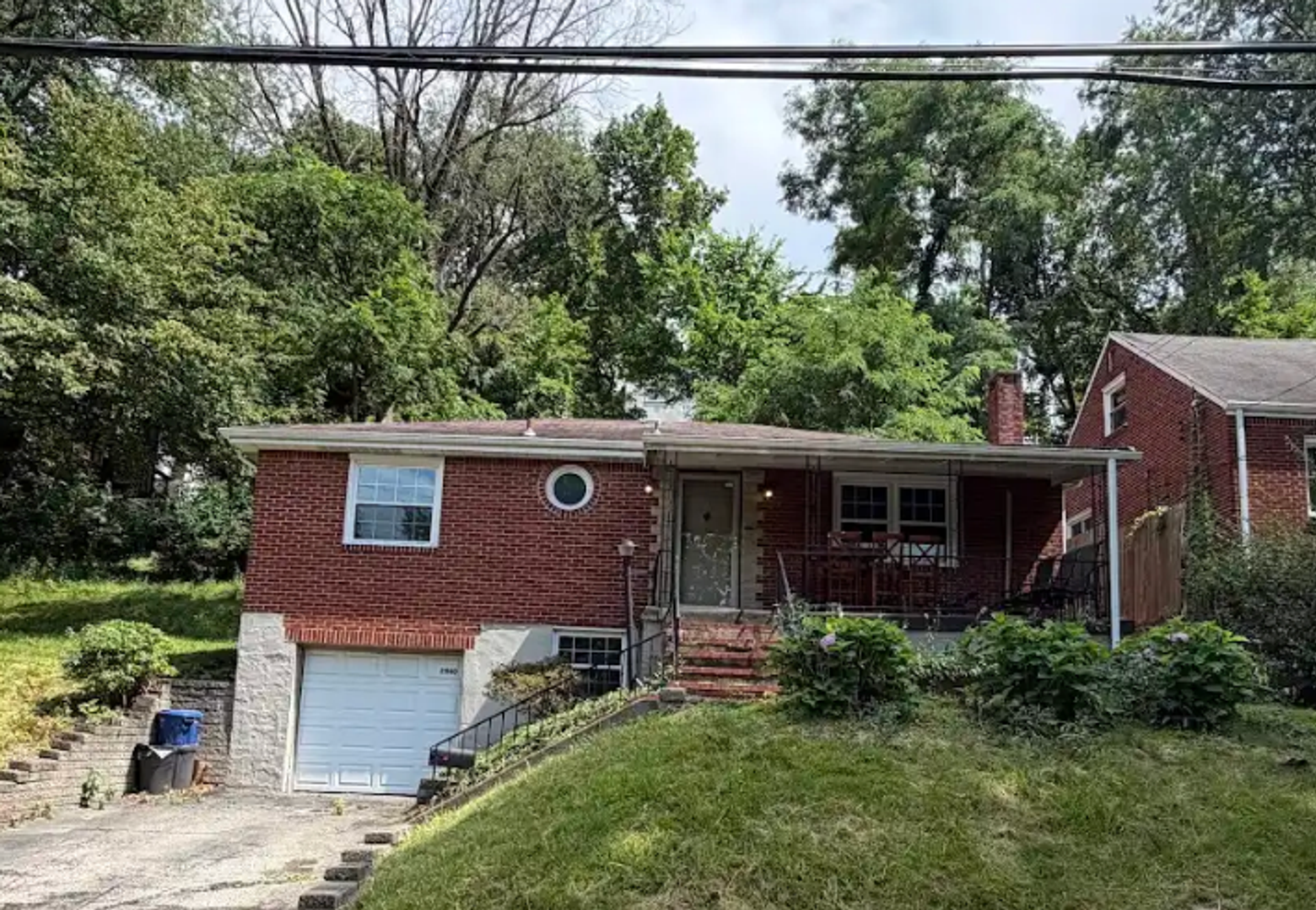 Pittsburgh House: 2940 Dodds Ave.