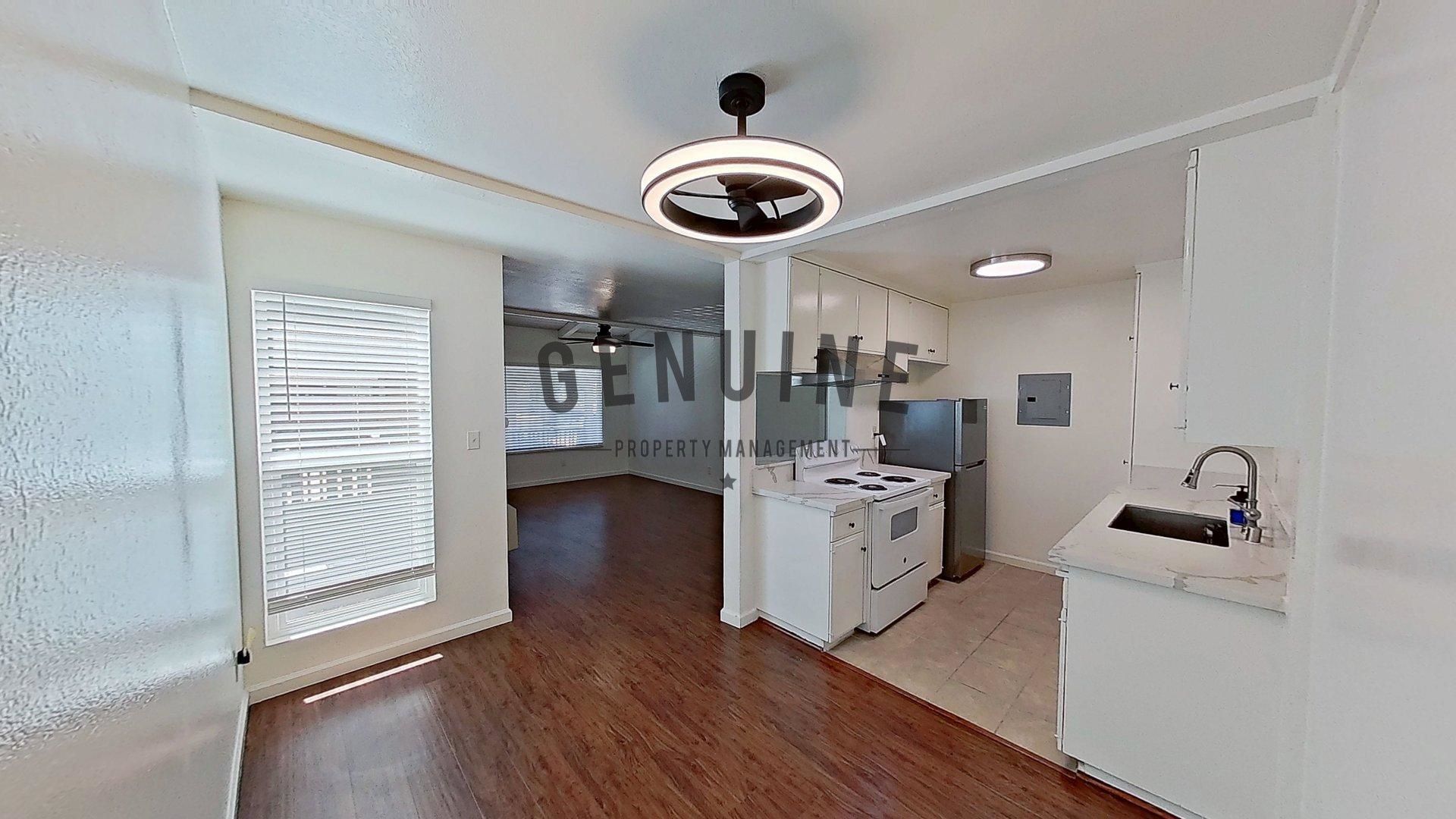 Santa Ana House: 1040 W Macarthur Blvd Unit 50