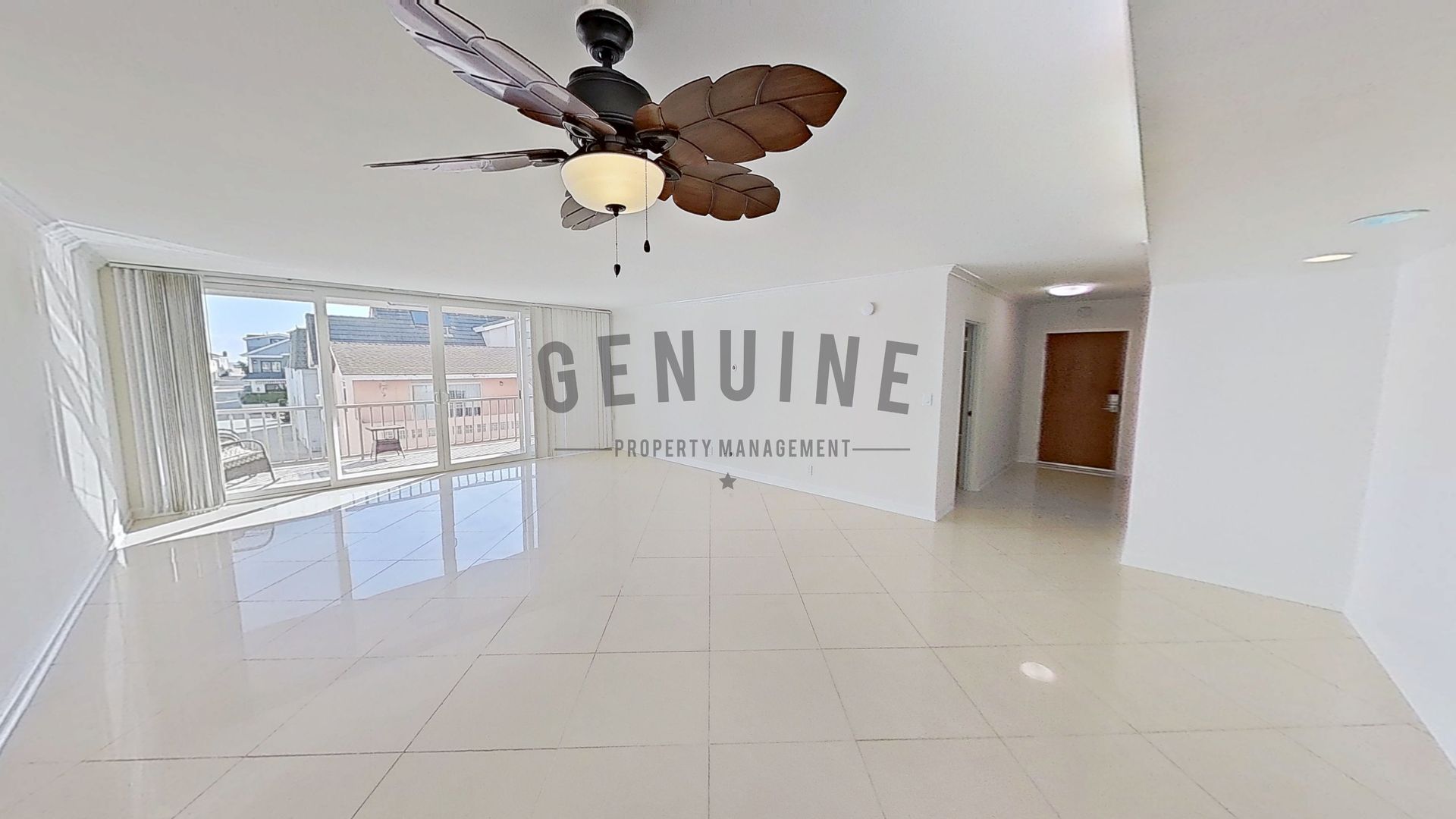 Newport Beach Condo: 310 Fernando St