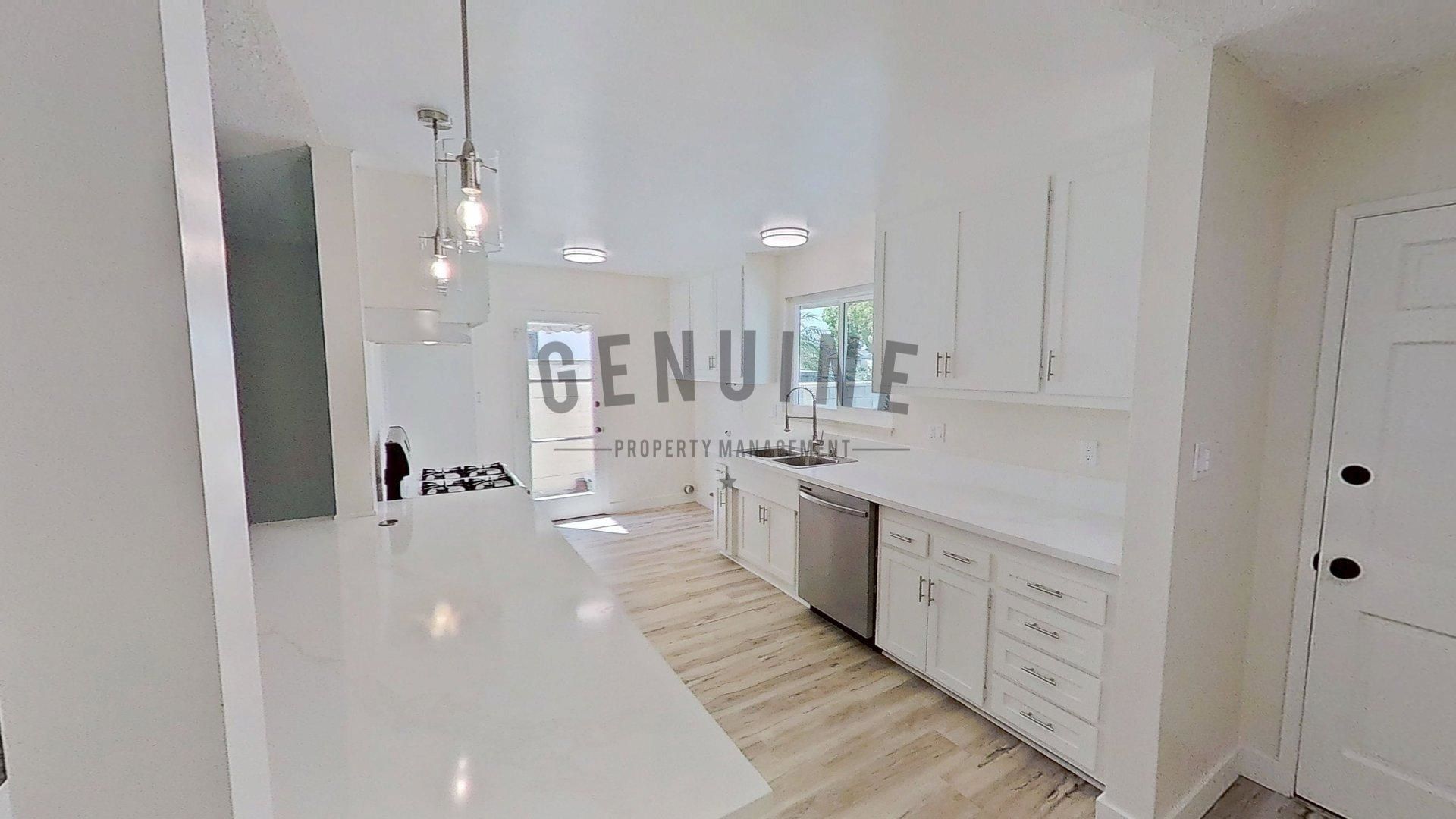 Cypress House: 4812 Marion Ave