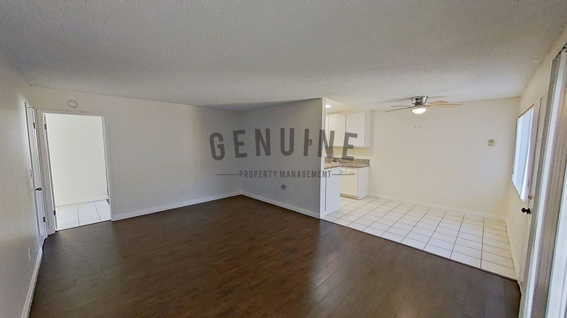 Huntington Beach Apartment: 8142 La Paz Dr