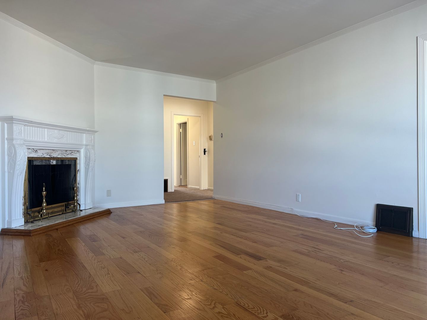 San Francisco Apartment: 2627-2629 Irving Street