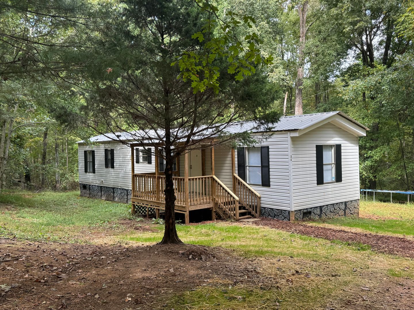 Completely Remodeled 2-Bedroom Home on Private Lot in Cleveland, GA