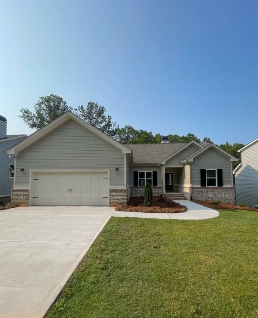 Statham House: 288 Sunset Drive