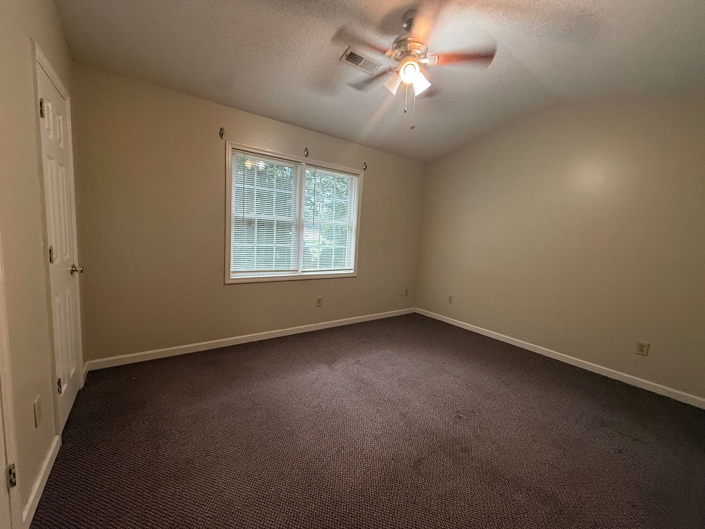 Commerce Apartment: 88 Creek Side Drive