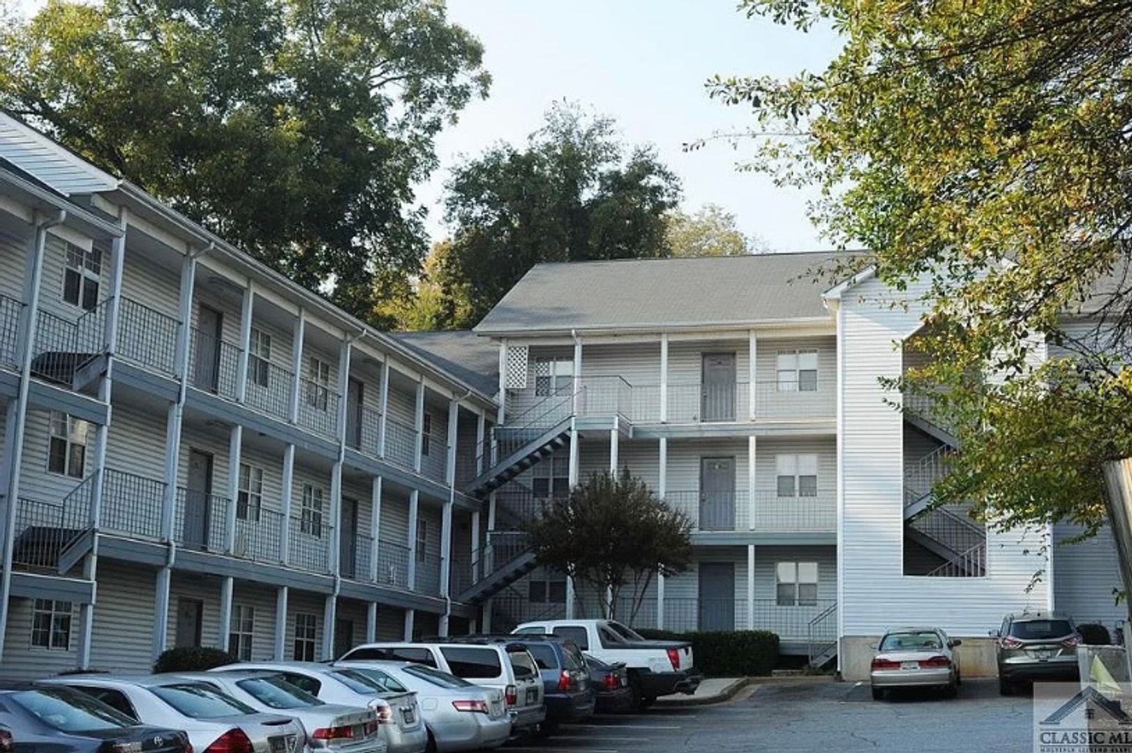 Athens Apartment: 394 Oconee Street