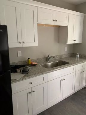Spacious 2BR Apartment in Convenient Toccoa Location