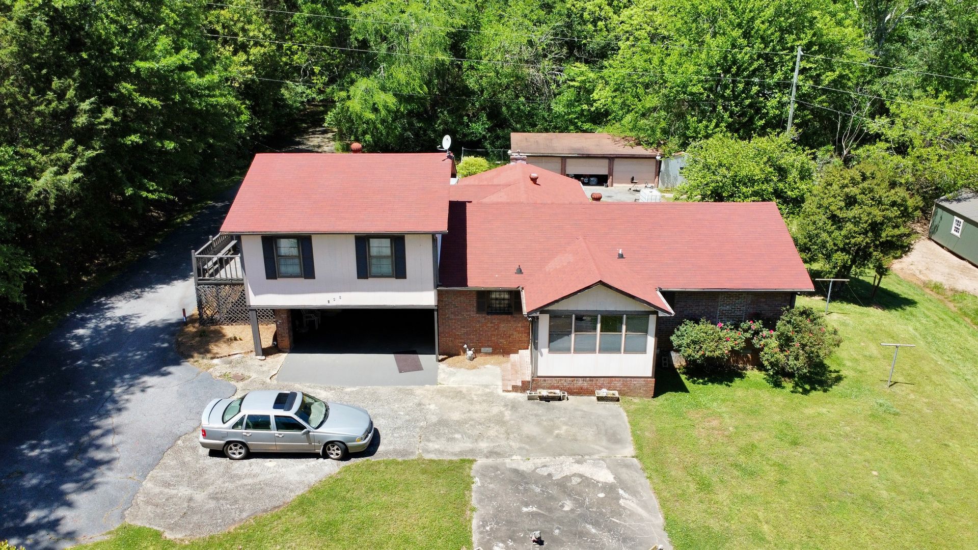 lexington House: 148 Upson Circle