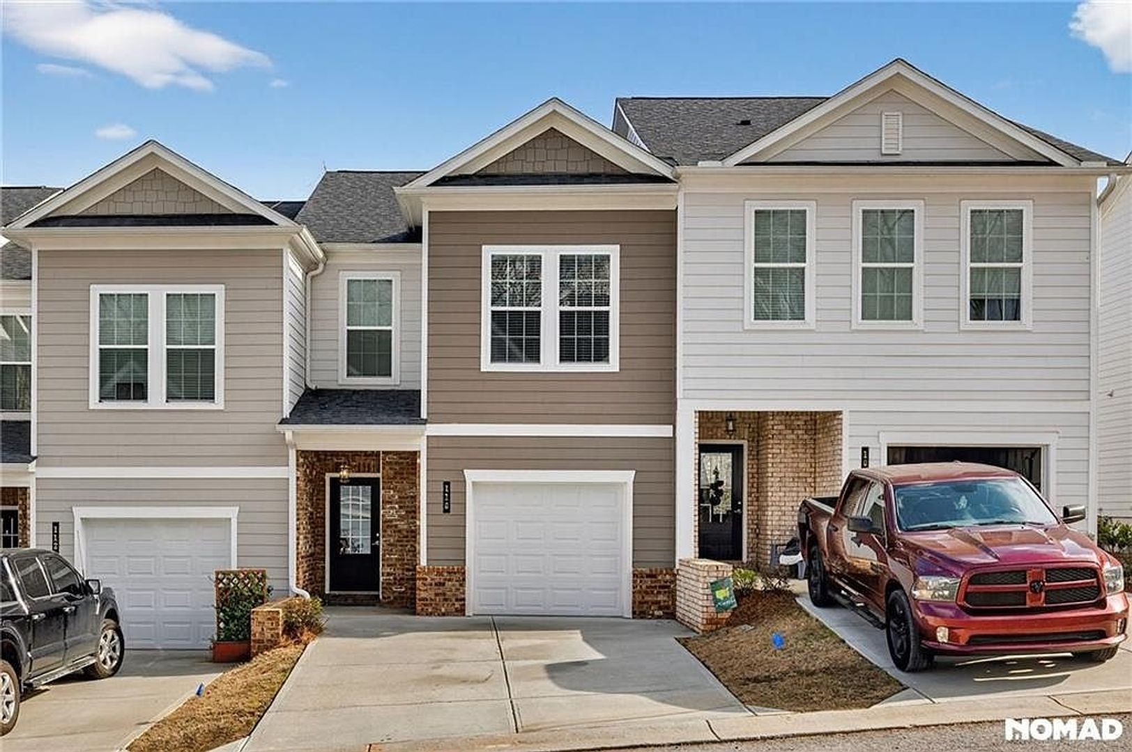 Homer House: 110 Greenview Court
