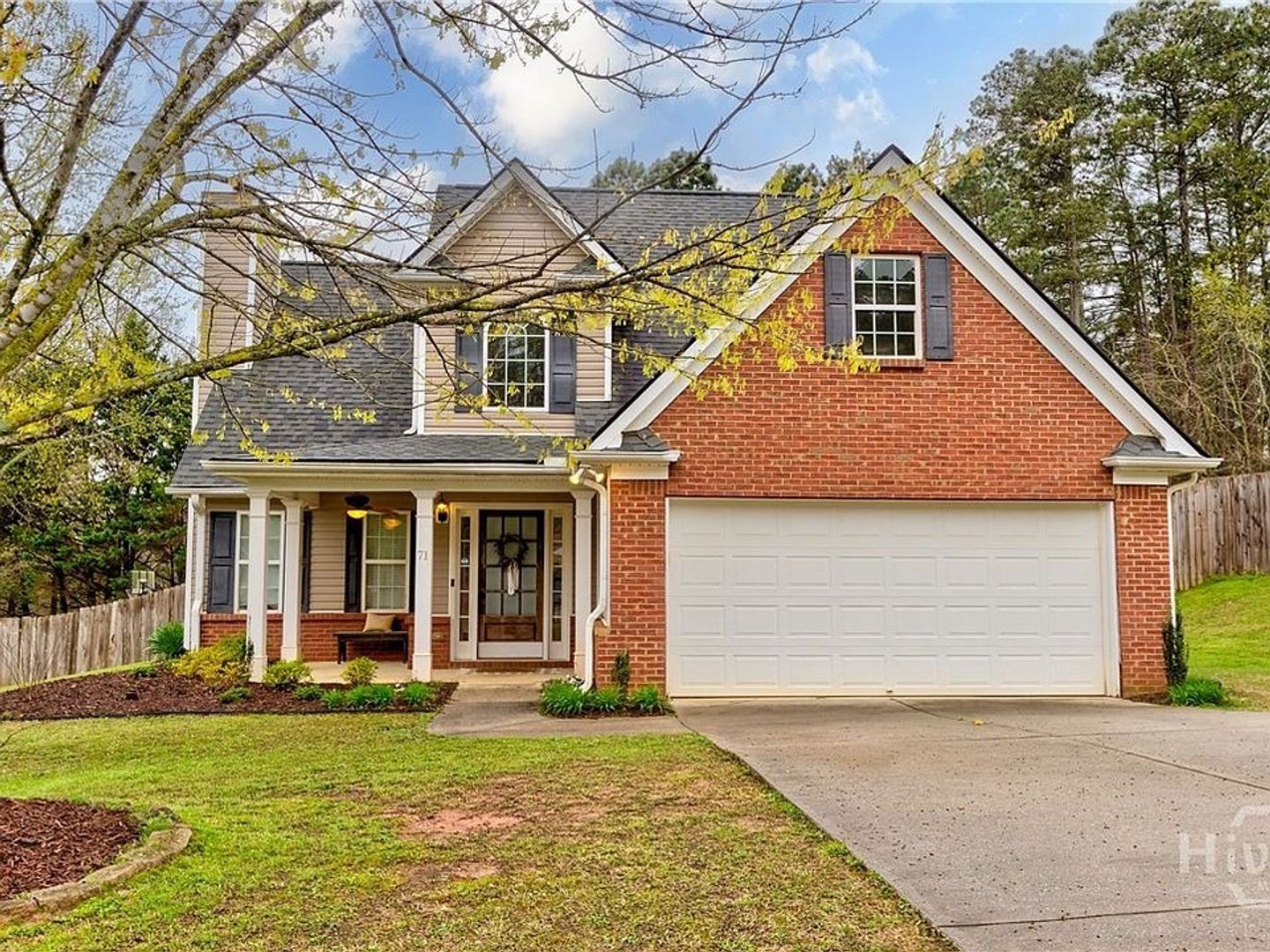 Commerce House: 71 Northwood Drive