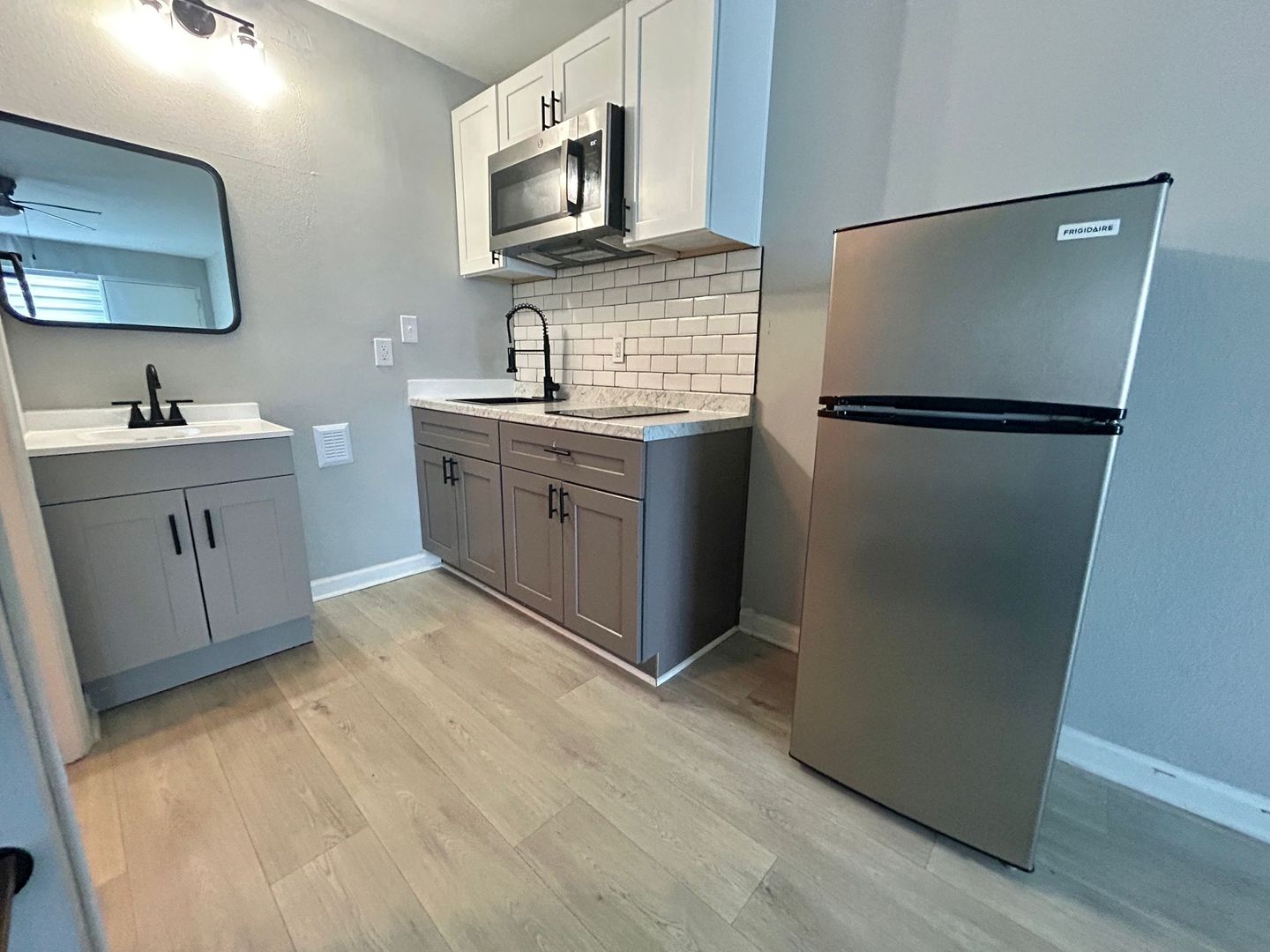 Murphy Apartment: 78 Terrace Avenue