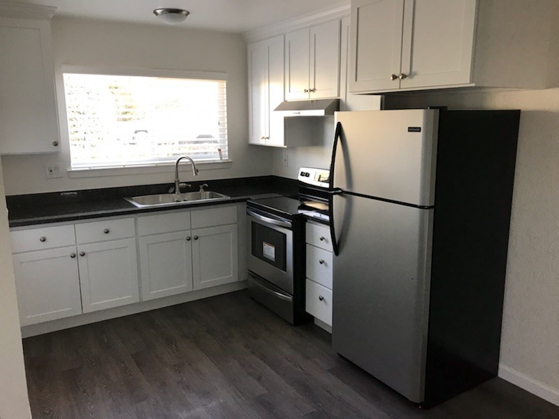 Marina Apartment: 394/396 Reservation Road