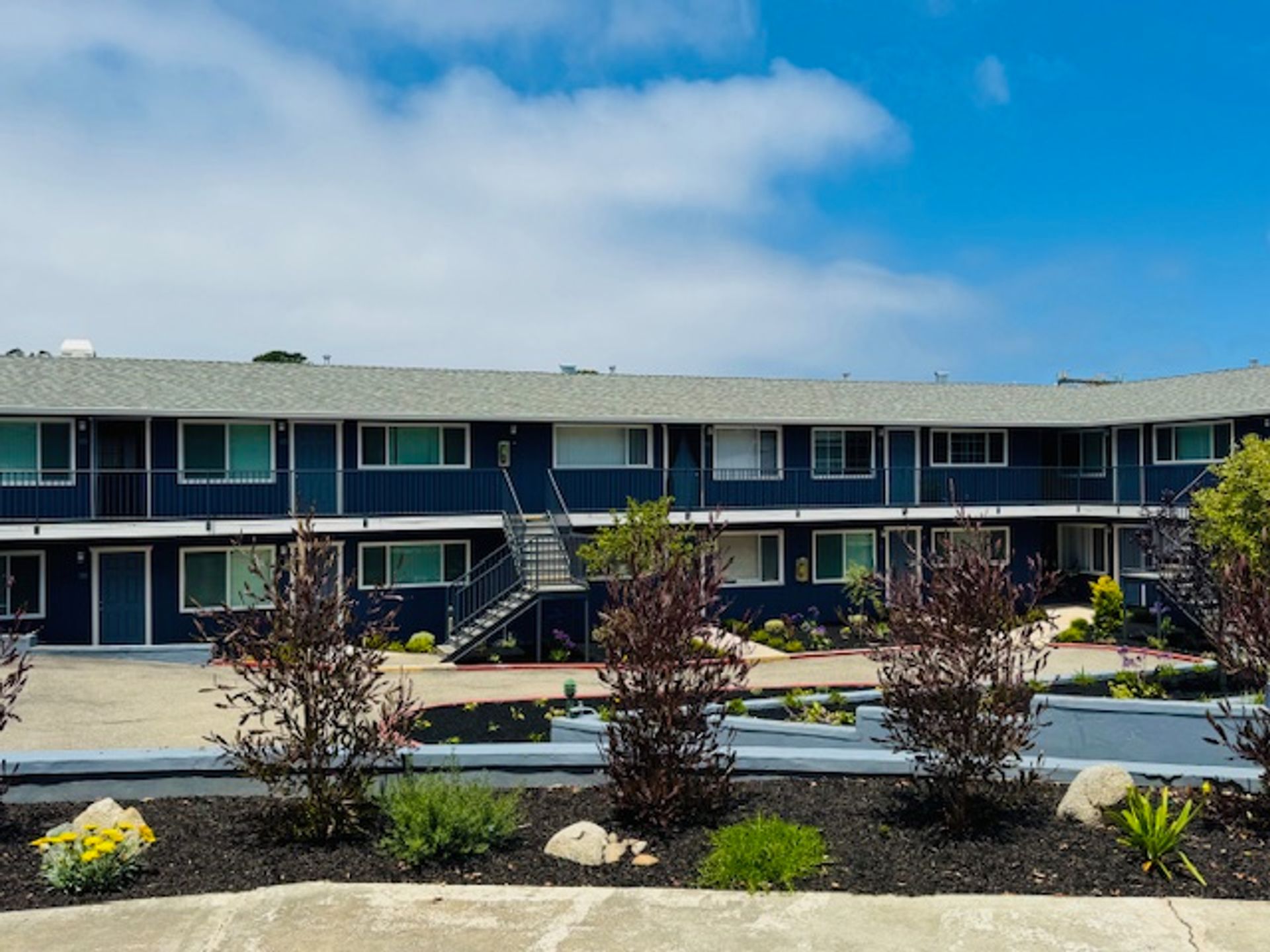 Monterey Apartment: 78 Mar Vista Drive