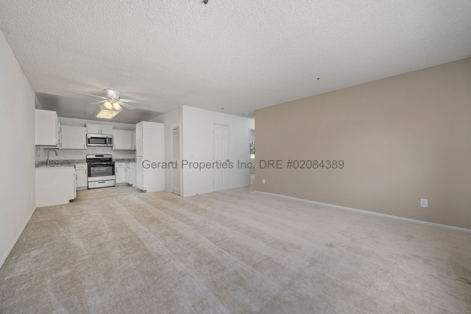 Westminster Apartment: 13872 Iowa