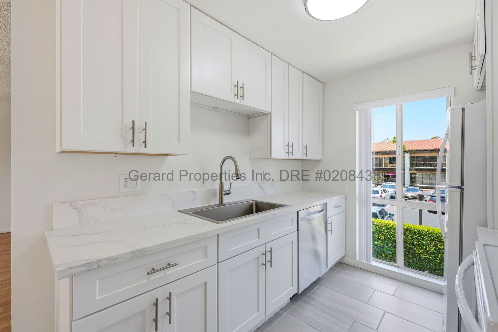 Huntington Beach Apartment: 16101 Malaga Ln