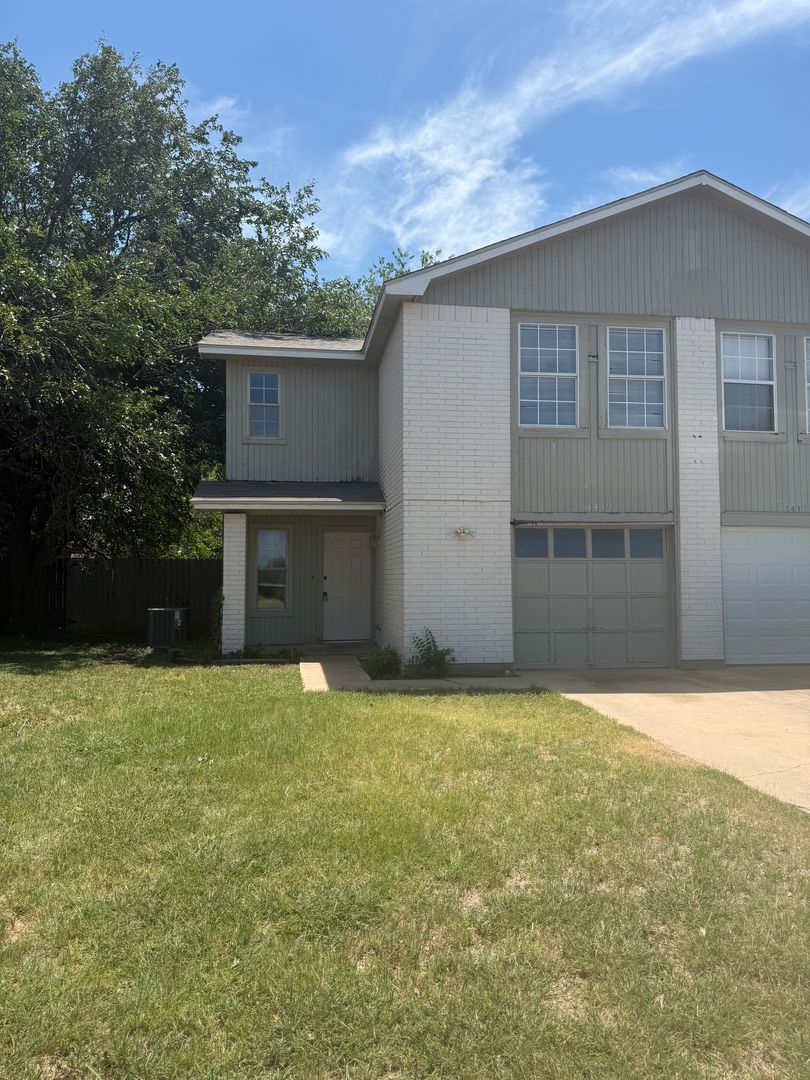 Abilene House: 1419 Yeomans