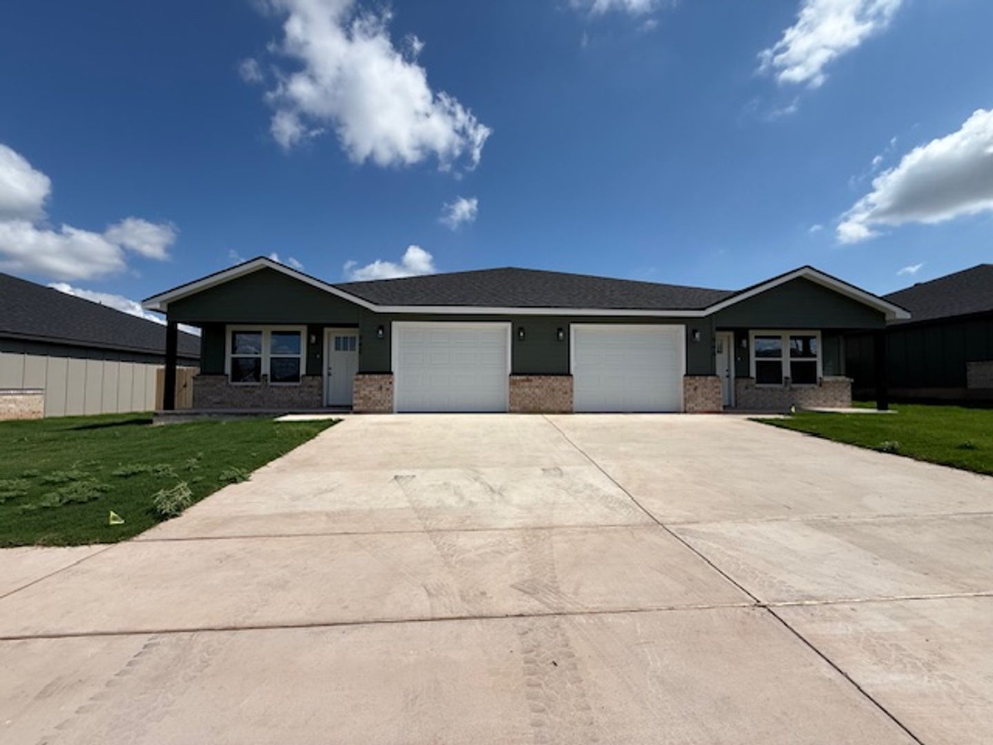 Abilene House: 942 Minda