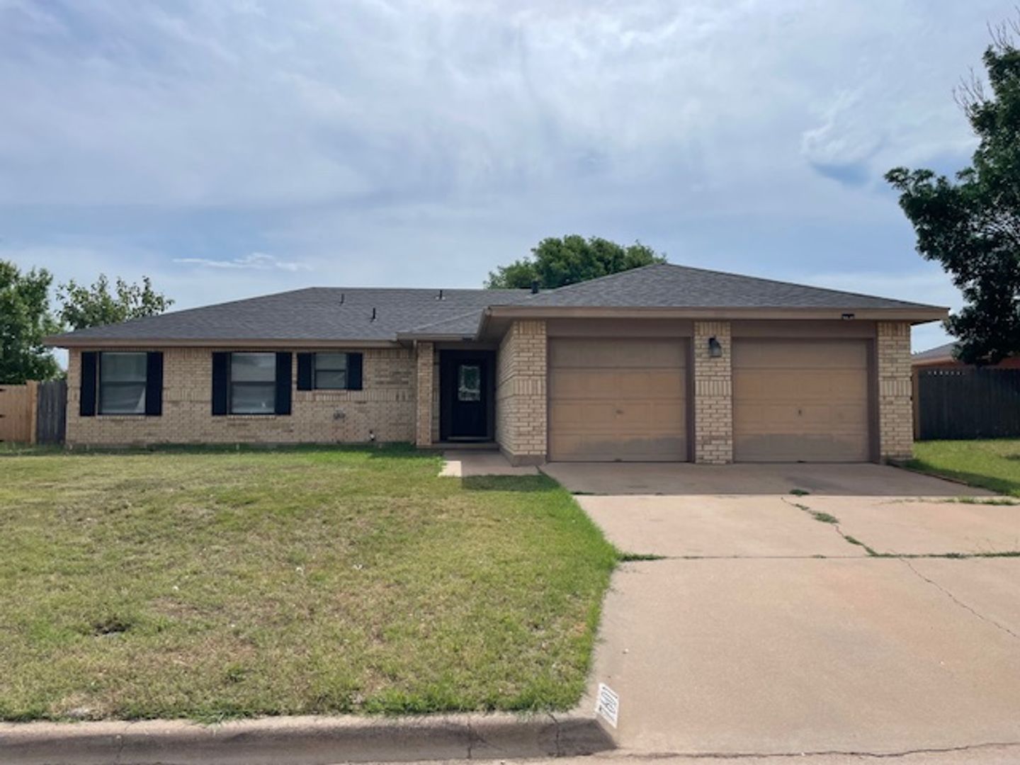 Abilene House: 7601 Thompson