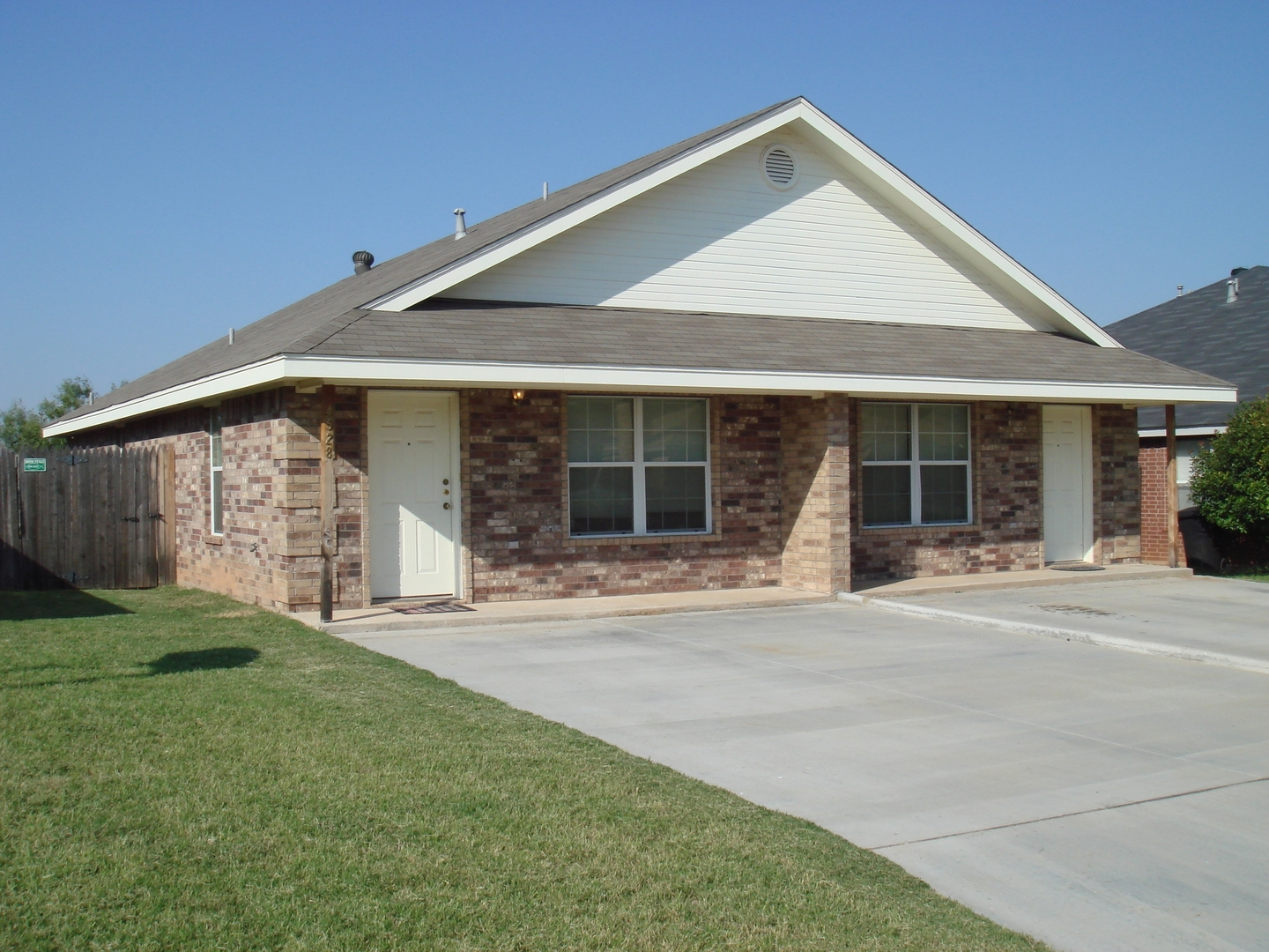 Abilene House: 4526 Cole