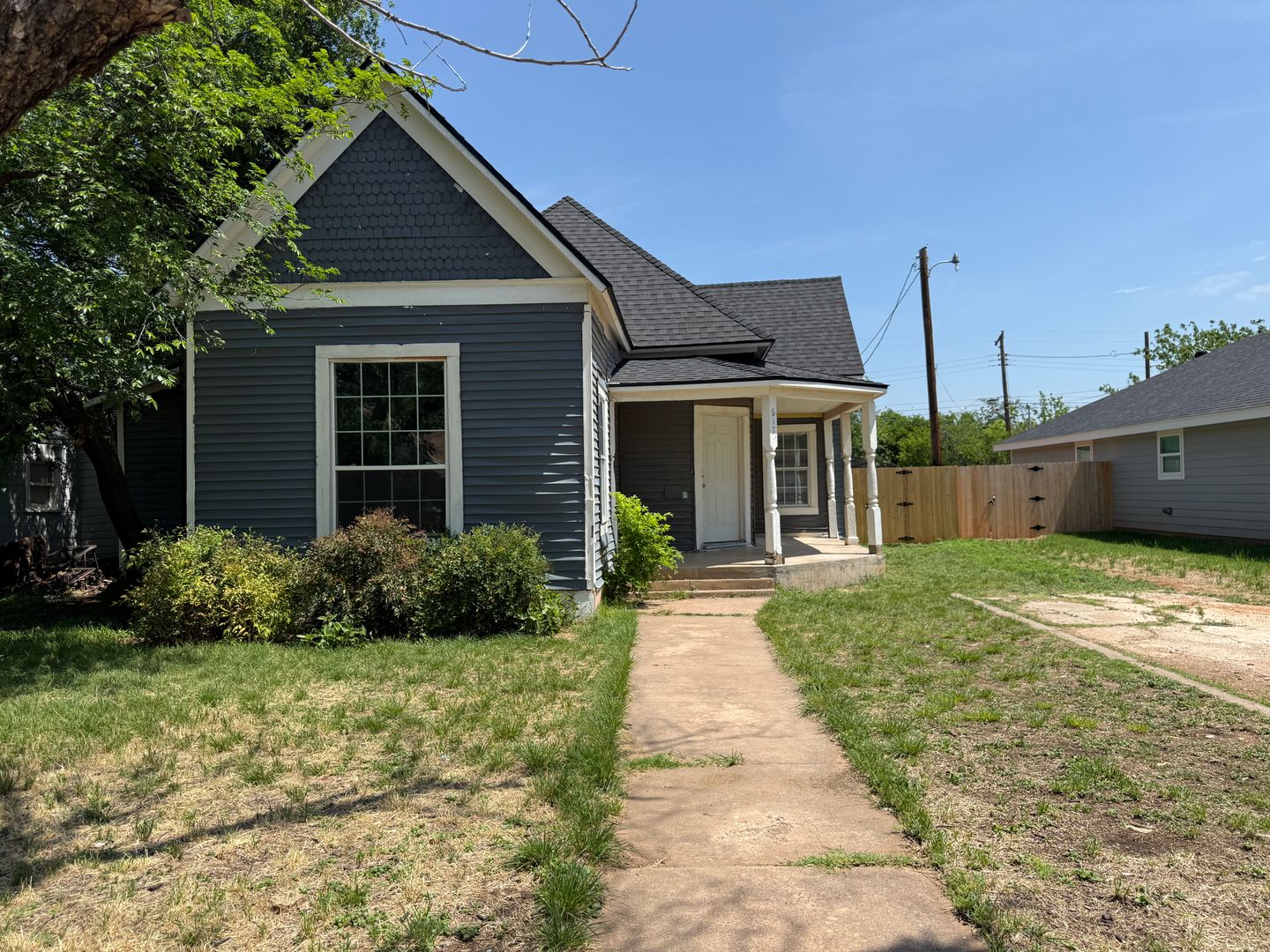 ABILENE House: 617 JEANETTE ST