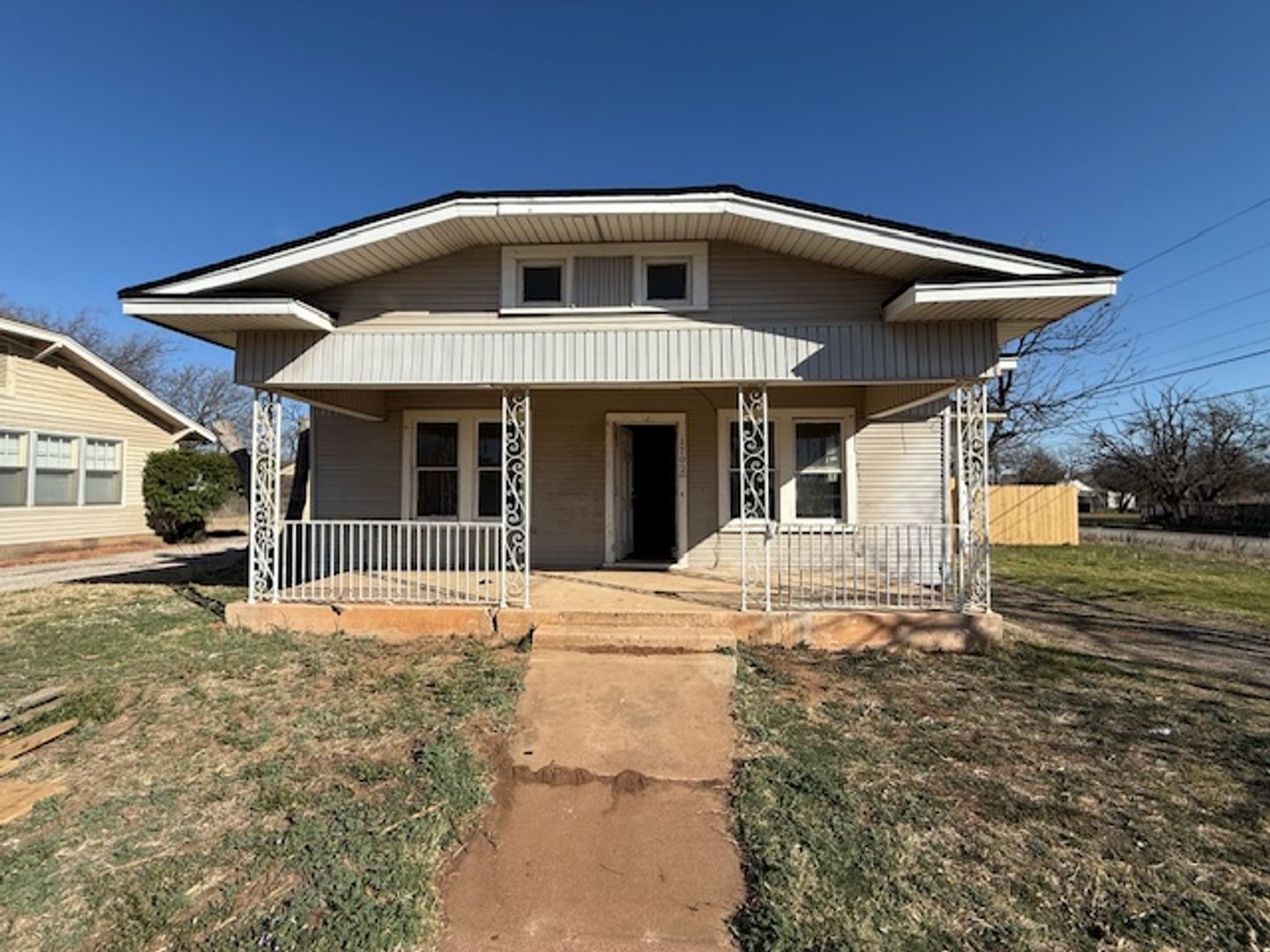 Abilene House: 1702 Sandefer