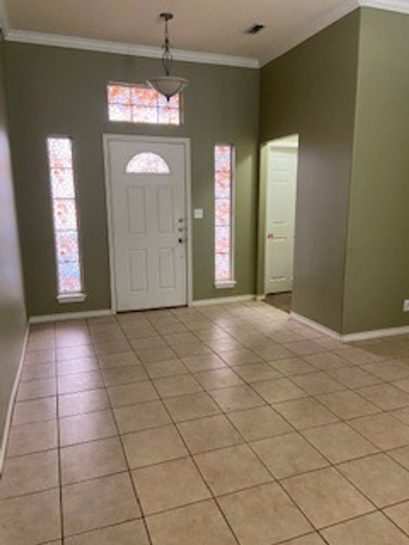 Abilene House: 1350 Princeton Street