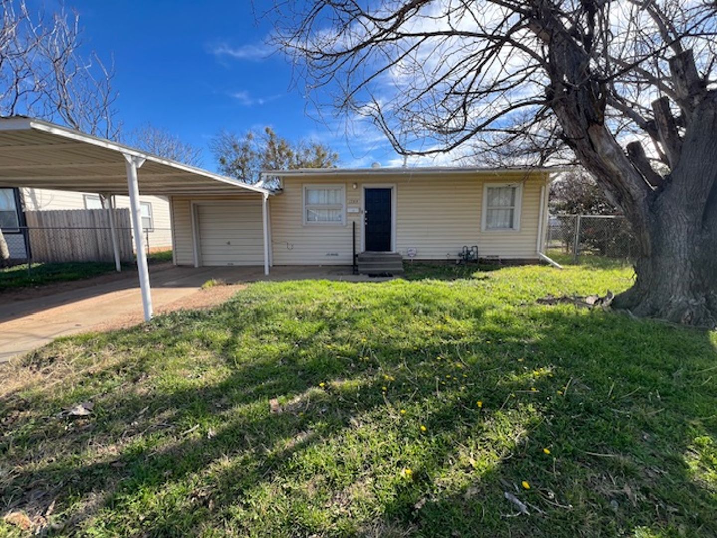Abilene House: 1733 Palm Street