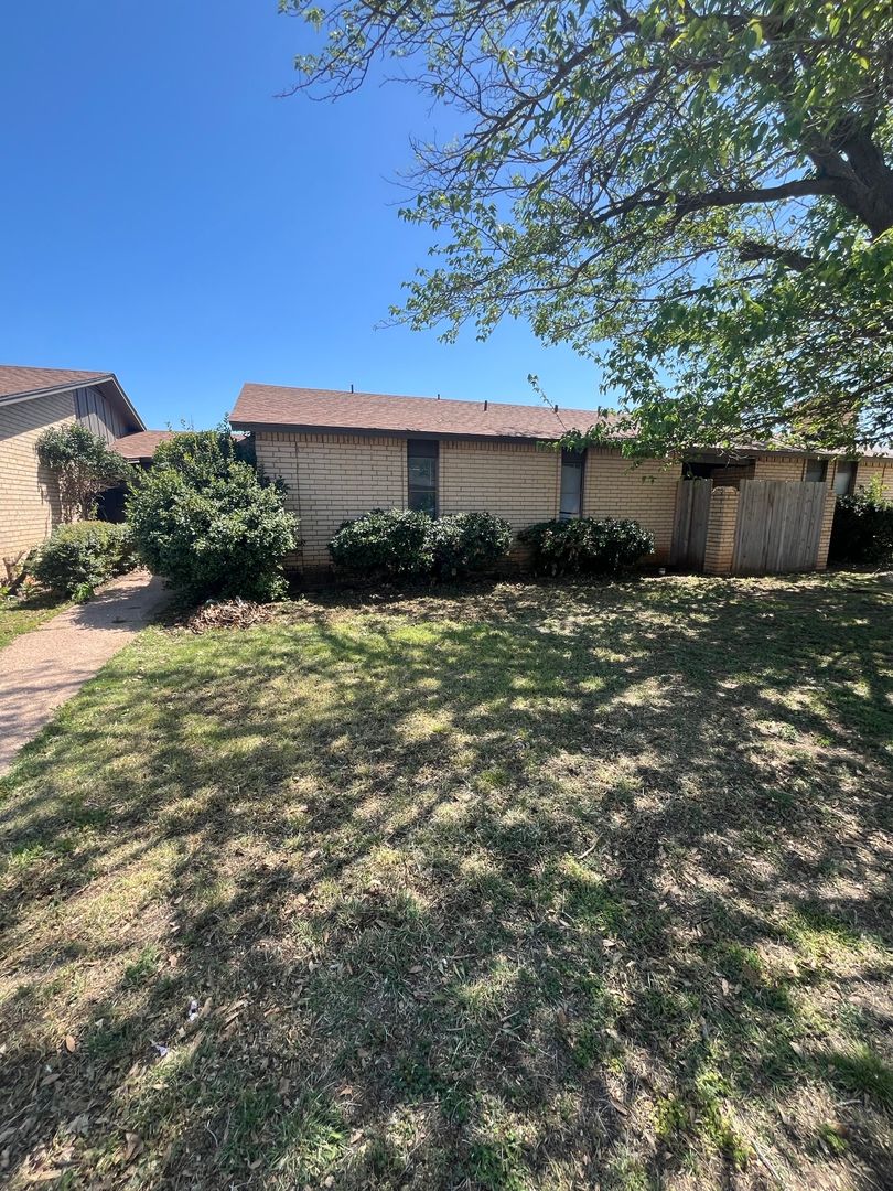 Abilene House: 4925 Greenslope