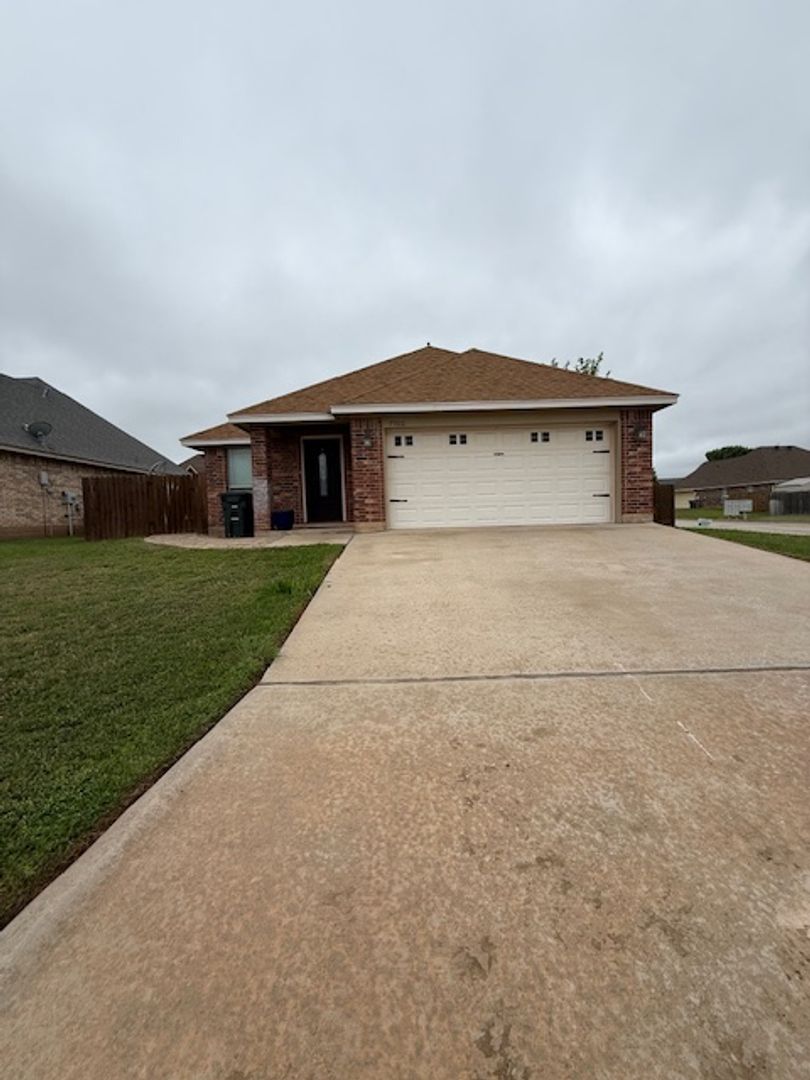 Abilene House: 7702 Venice