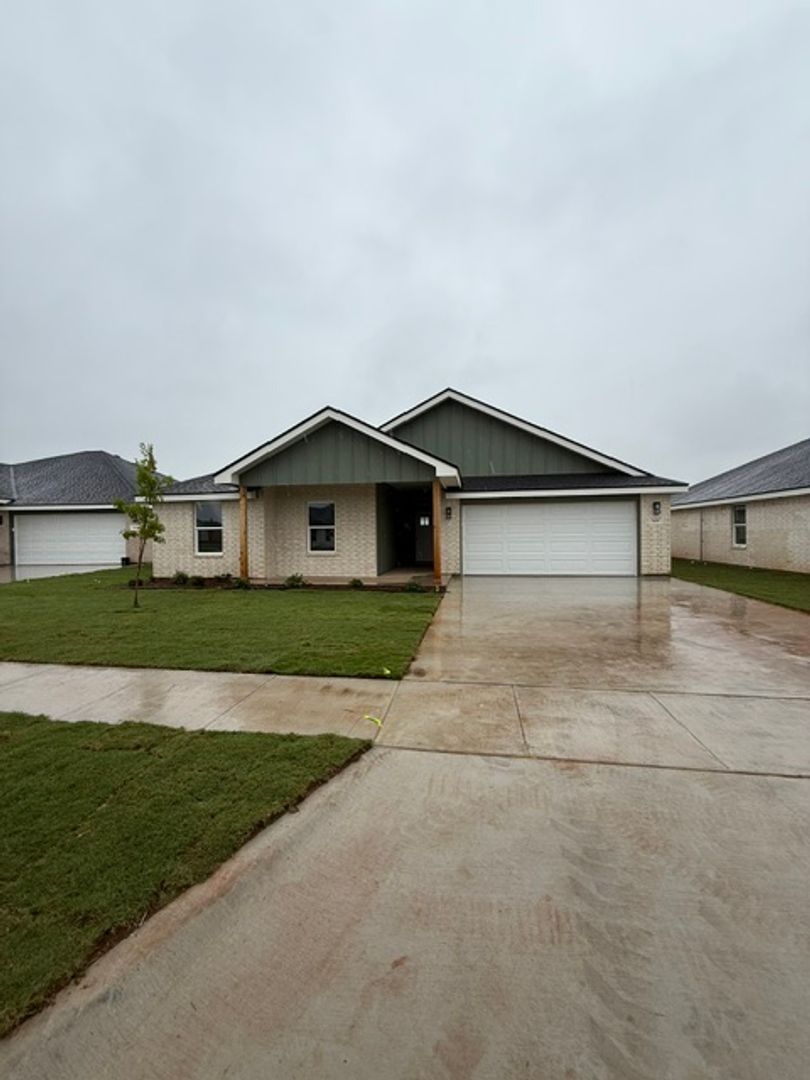 Abilene House: 7650 Hudson Way