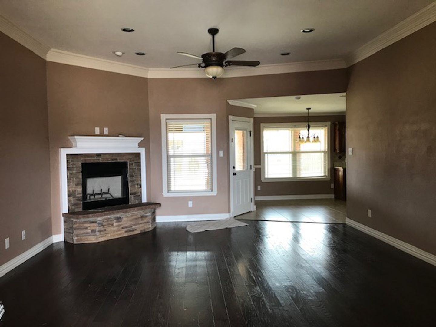 ABILENE House: 5166 COYOTE RUN